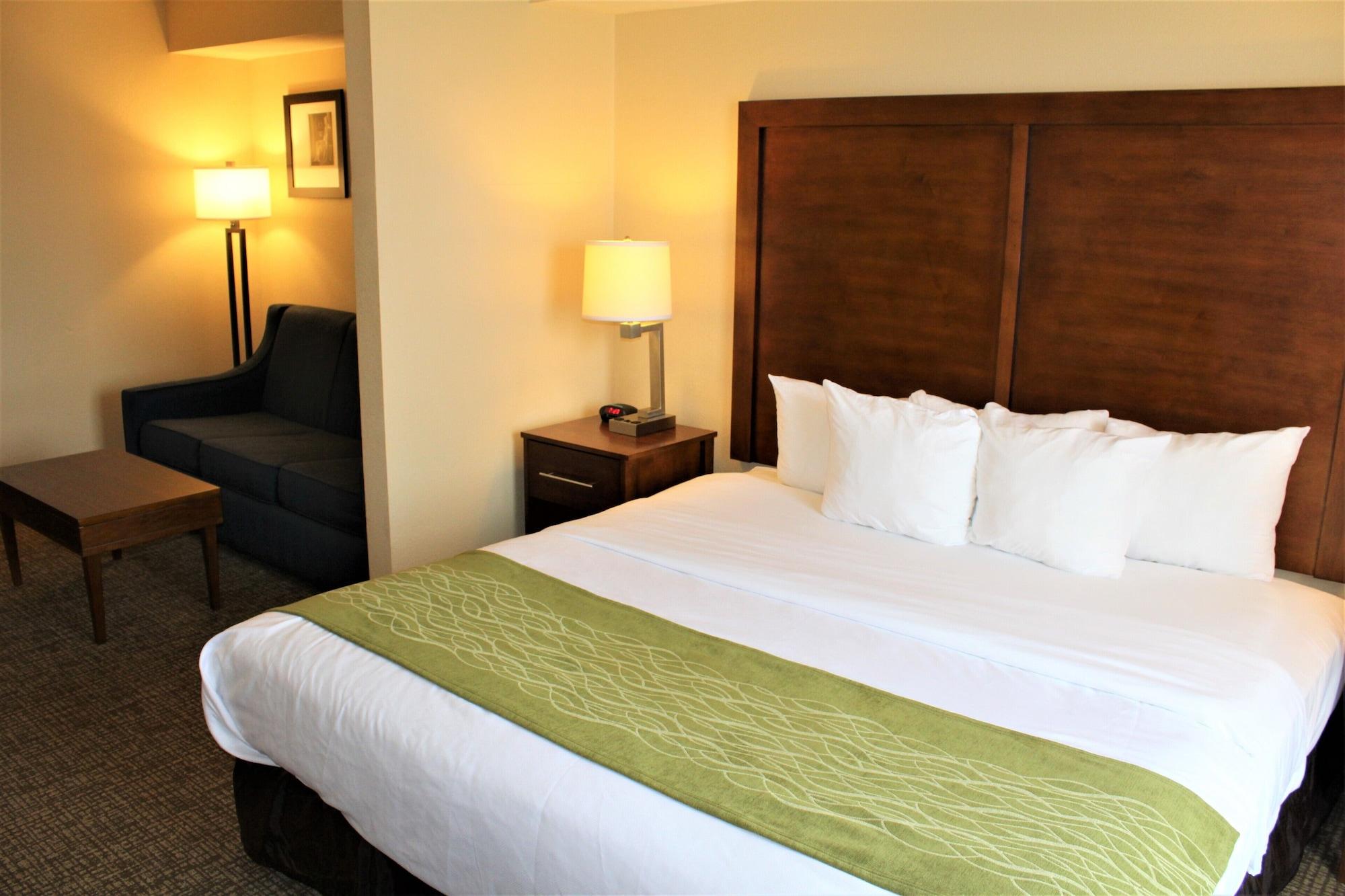 Comfort Inn & Suites St Louis - Честърфийлд Екстериор снимка