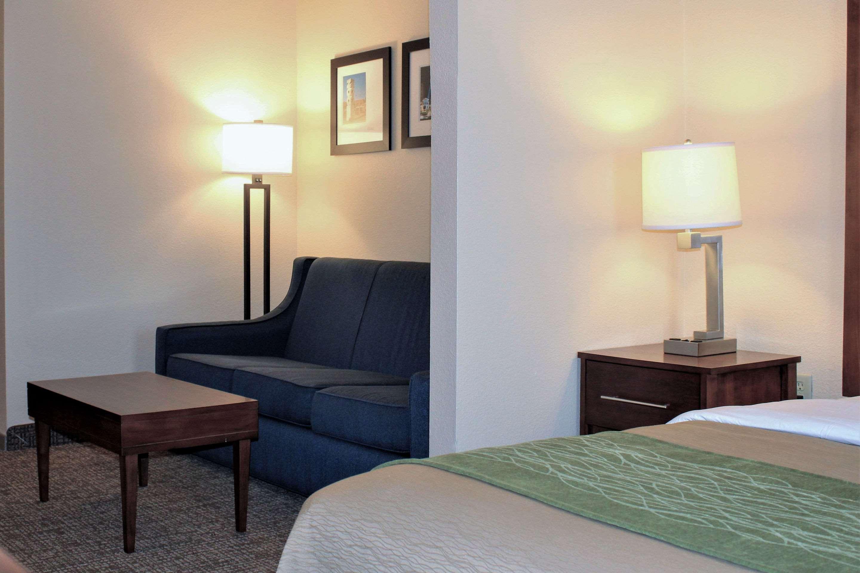 Comfort Inn & Suites St Louis - Честърфийлд Екстериор снимка